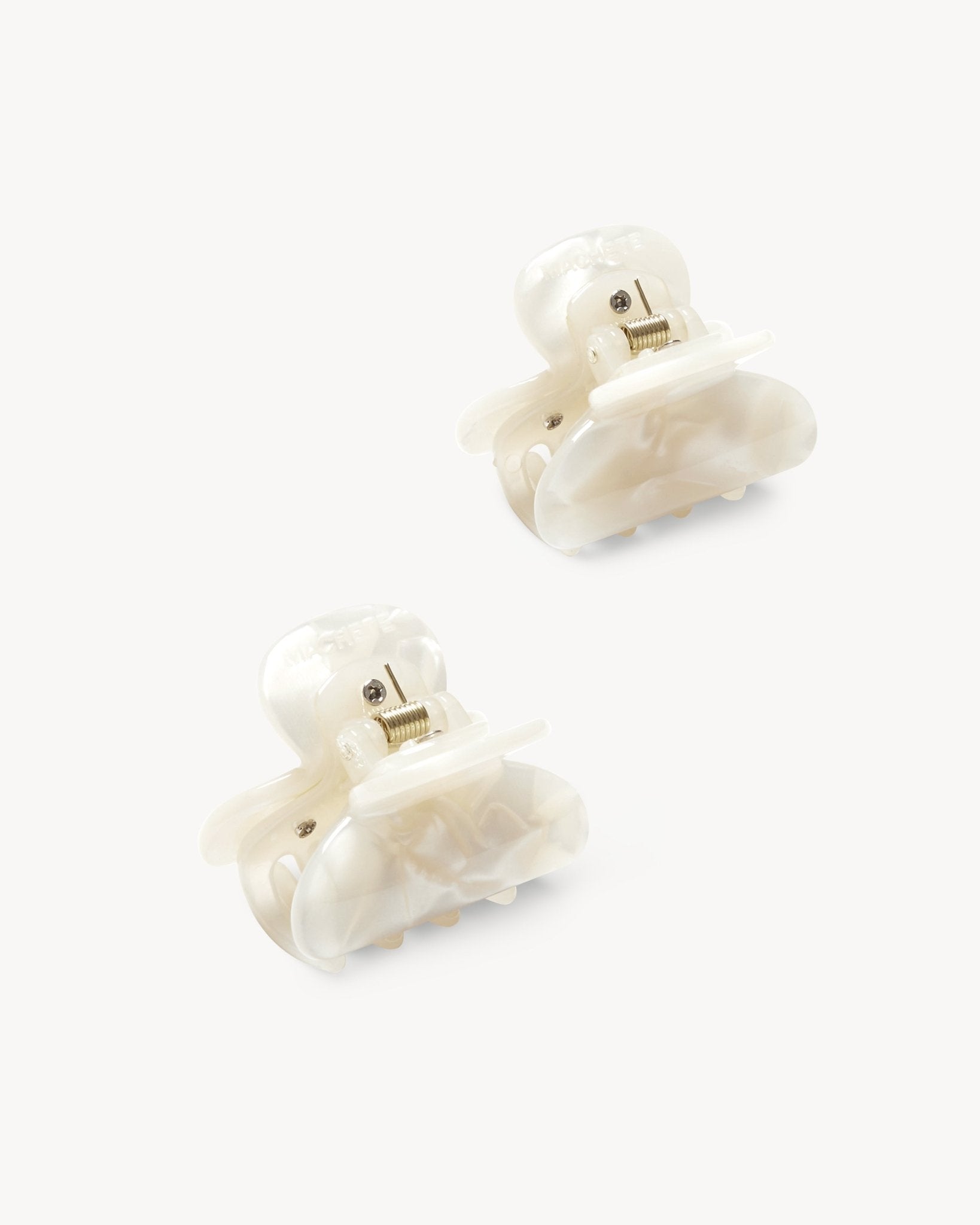 Twin Heirloom Claws in White Shell | SHOP BAZAAR