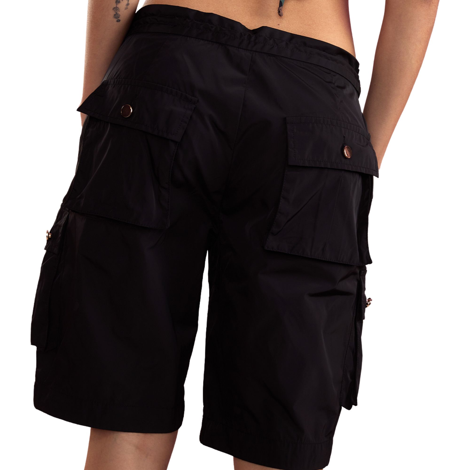 【DISCERNMENT】Nylon Thin Cargo Bermuda Pants Westbound Utility Shorts | Women's Shorts