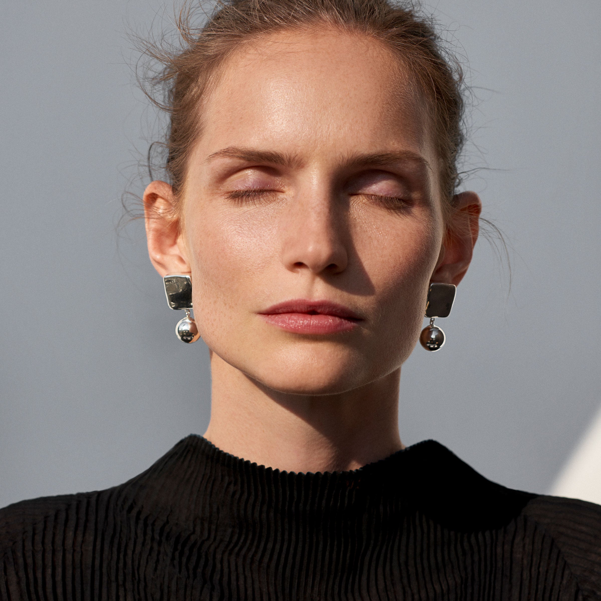 Luca Earrings SHOP BAZAAR