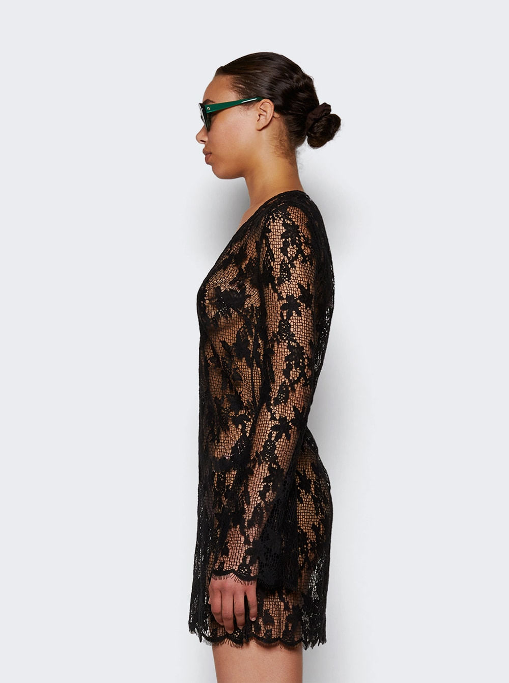 【送料&関税込】Givenchy Lace Dress GIVENCHY Lace and knitted midi dress | NET-A-PORTER