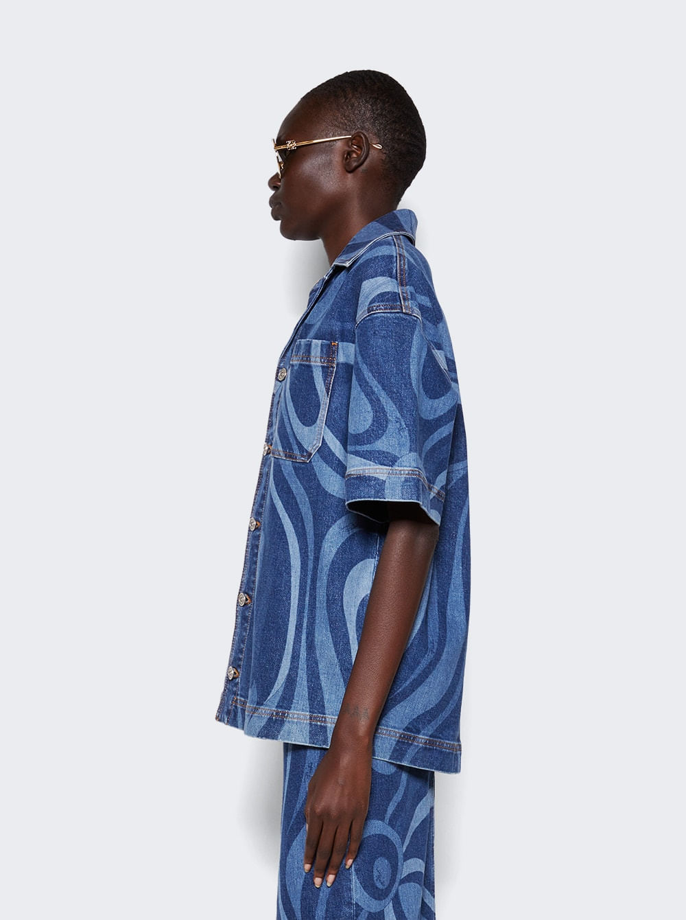 Marmo-Print Short Sleeve Denim Shirt | SHOP BAZAAR Marmo-Print Short Sleeve Denim Shirt | SHOP BAZAAR
