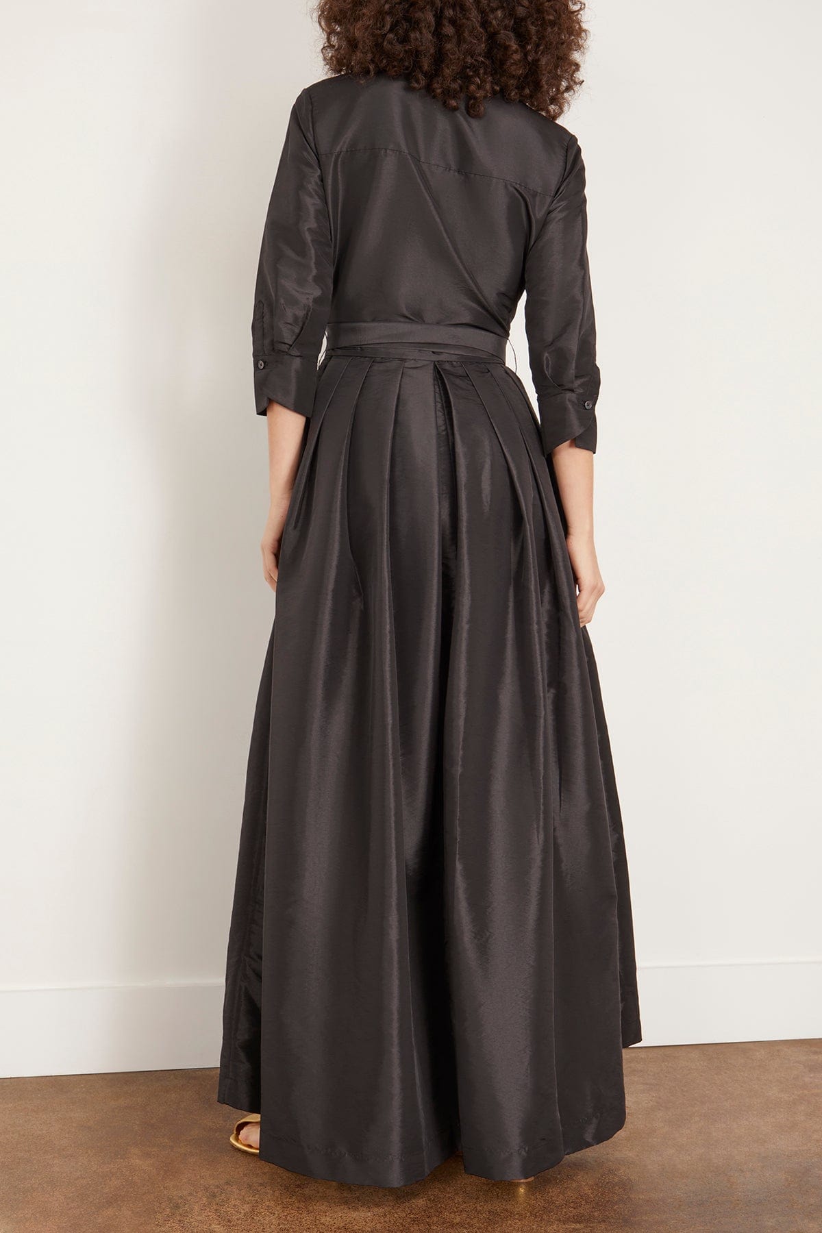 Julip Short Sleeve Belted Gown - Black | SHOP BAZAAR