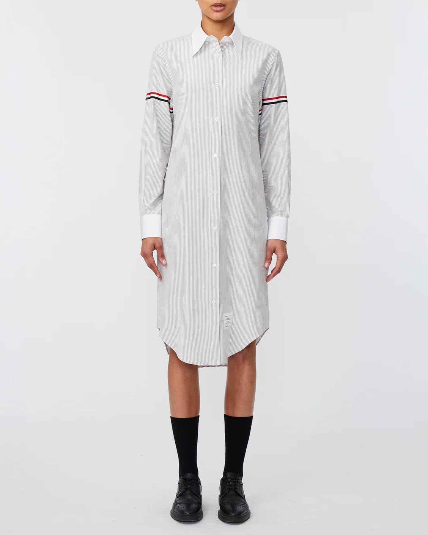 Thom Browne｜DRESSES (KNEE LENGTH POINT COLLAR SHIRTDRES Knee Length Easy Fit Point Collar Shirtdress | SHOP BAZAAR