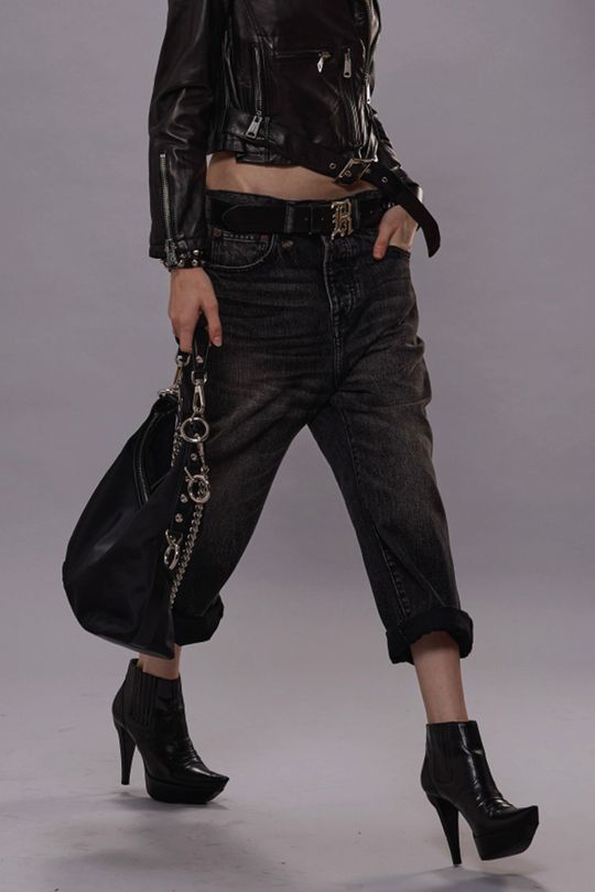 Balloon Zip-Up Hoodie - Black | SHOP BAZAAR Balloon Zip-Up Hoodie - Black | SHOP BAZAAR