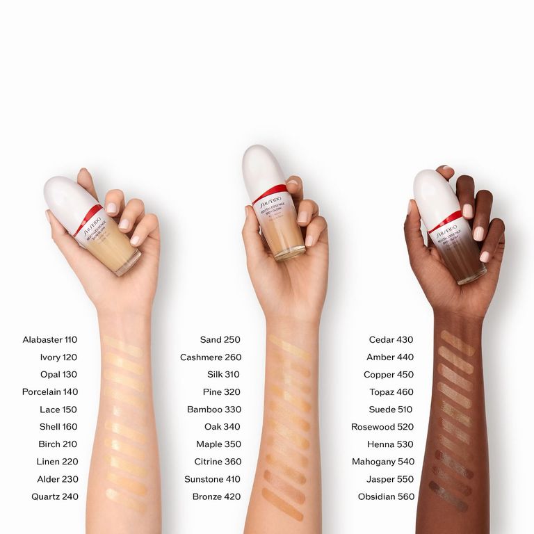 Revitalessence Skin Glow Foundation Spf 30 | SHOP BAZAAR